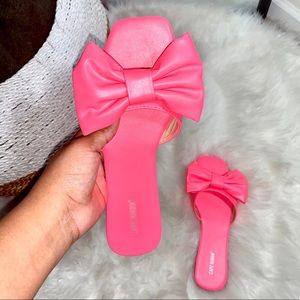 Pink Leather Bow Sandals